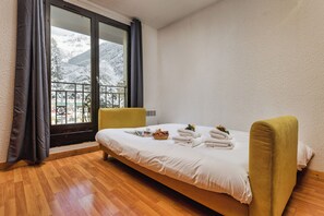 1 habitación y ropa de cama 
