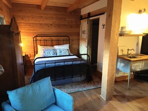1 chambre, fer et planche à repasser, Wi-Fi gratuit, draps fournis