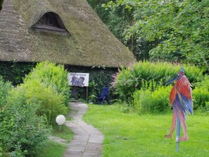 Nicht klassifiziertes Bild, 2 von 12, Schaltfläche