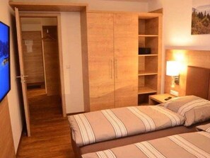 2 bedrooms, WiFi