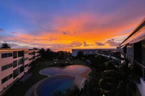 Front of property - Condominium Sea view Sunset in Karon (Karon)