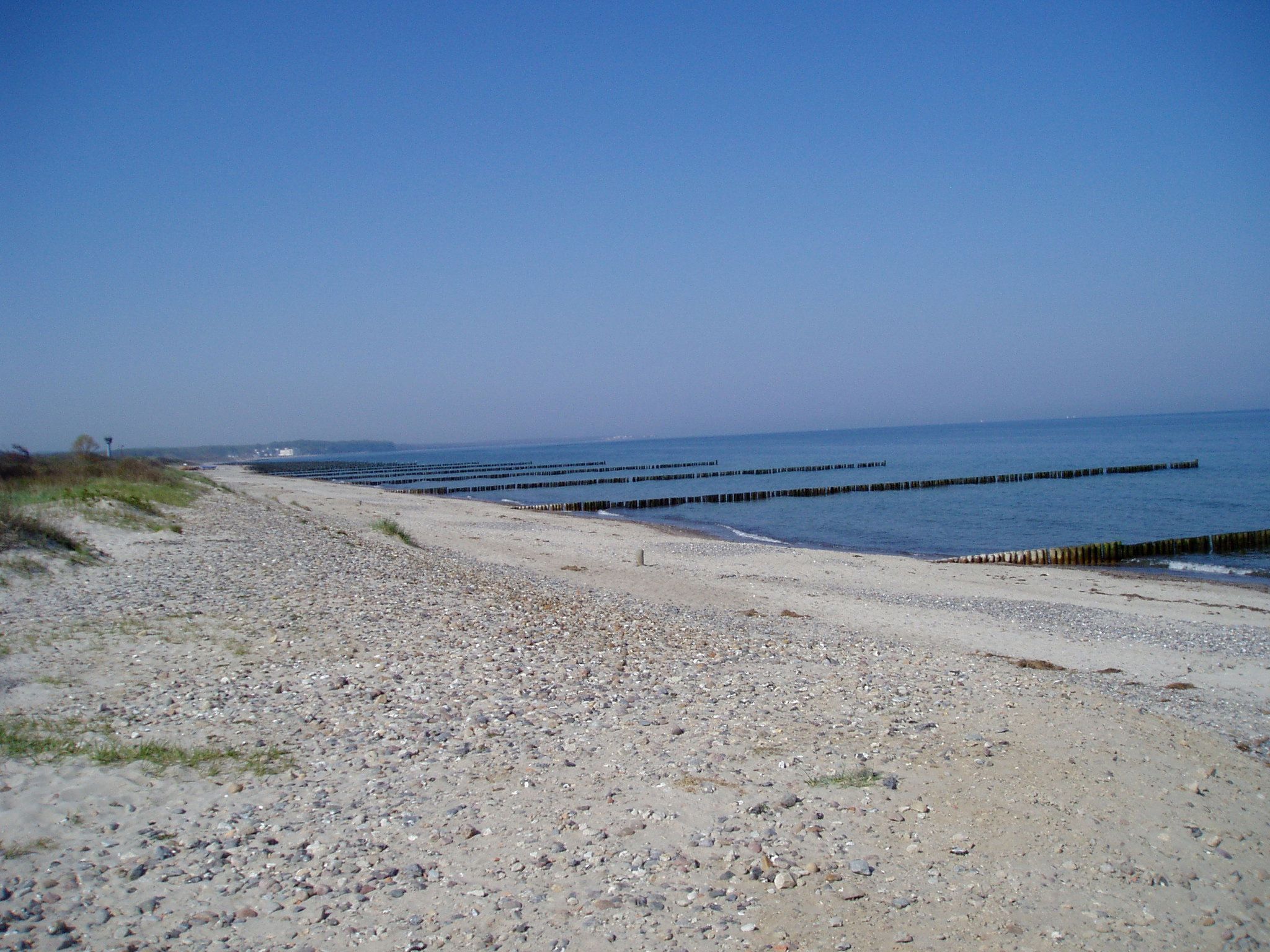 بالقرب من الشاطئ