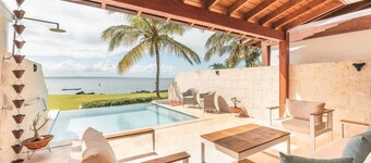 Ocean view villa with private pool in Samana