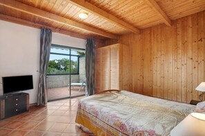 1 bedroom, iron/ironing board, free WiFi, bed sheets - Holiday Apartment 'Casa Inti' with Sea View, Terrace & Shared Garden (Granadilla de Abona)