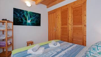 1 Schlafzimmer, Bügeleisen/Bügelbrett, kostenloses WLAN, Bettwäsche