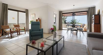 Villa 'Trevina 31-2' with Sea View, Terrace & Wi-Fi