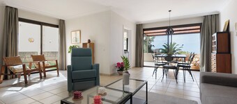 Villa 'Trevina 31-2' with Sea View, Terrace & Wi-Fi