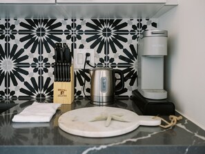 Fridge, microwave, stovetop, coffee/tea maker - Oceanview Queen Suite Steps from the Sand (305) (Oceanside)