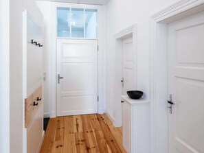 Interior - Apartment 3 Wohnen an der Lambertikirche - Living on Schloßplatz (Oldenburg)