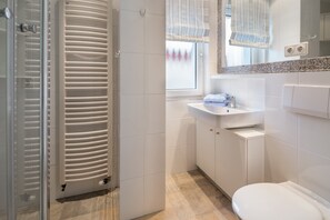 Hair dryer, towels