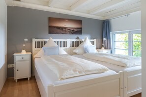 2 Schlafzimmer, Reisekinderbett, WLAN, Bettwäsche
