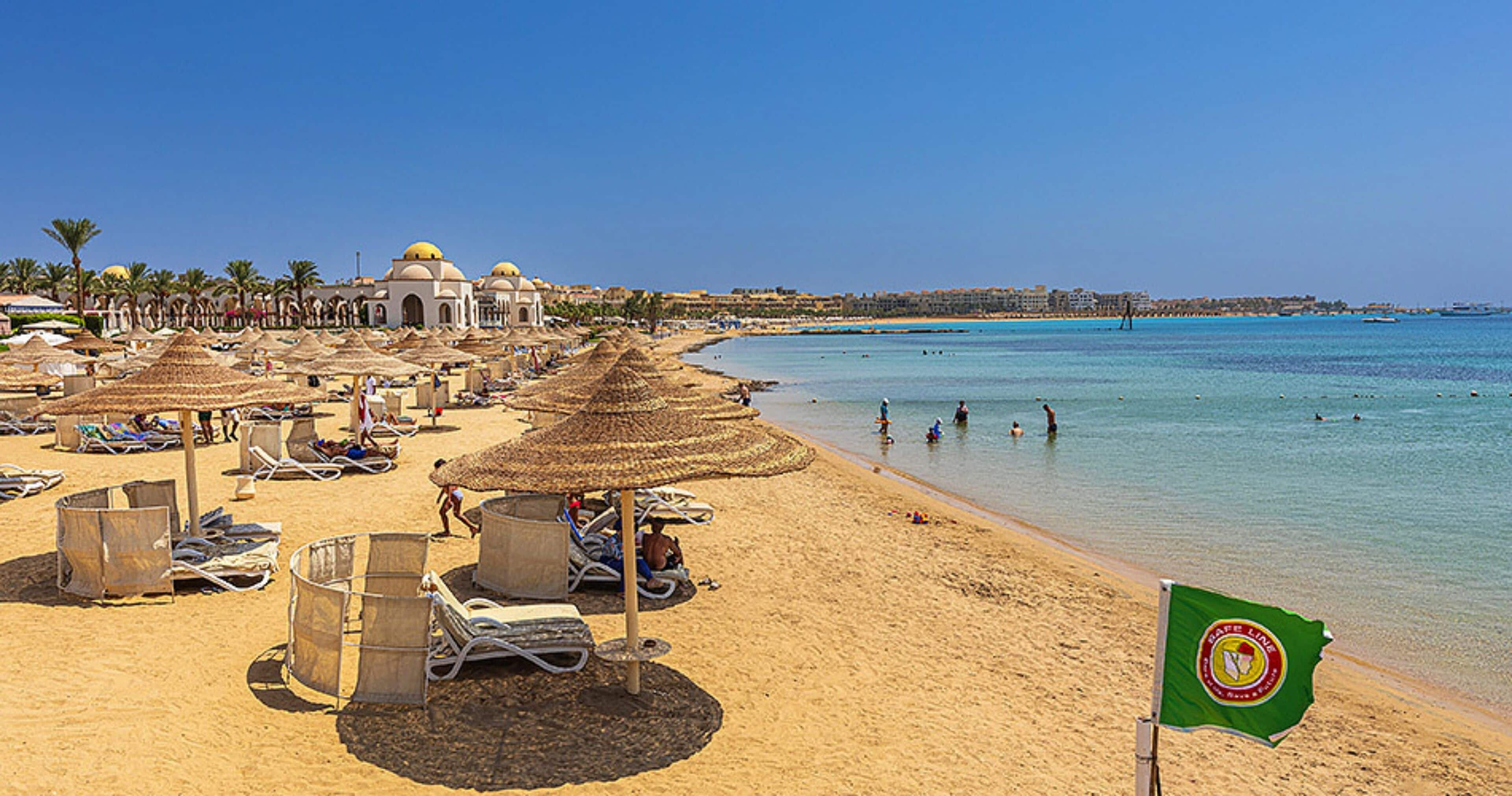 Private beach, sun loungers, beach umbrellas, beach towels