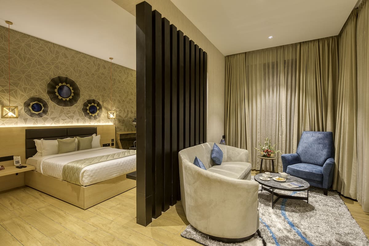 ห้องแฟมิลี่ | เครื่องนอนระดับพรีเมียม, ตู้นิรภัยในห้องพัก, ห้องเก็บเสียง