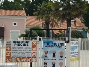 Property grounds - Beachside Home with Heated Pool, Terrace, and Bikes (Saint-Hilaire-de-Riez)