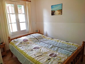 2 bedrooms