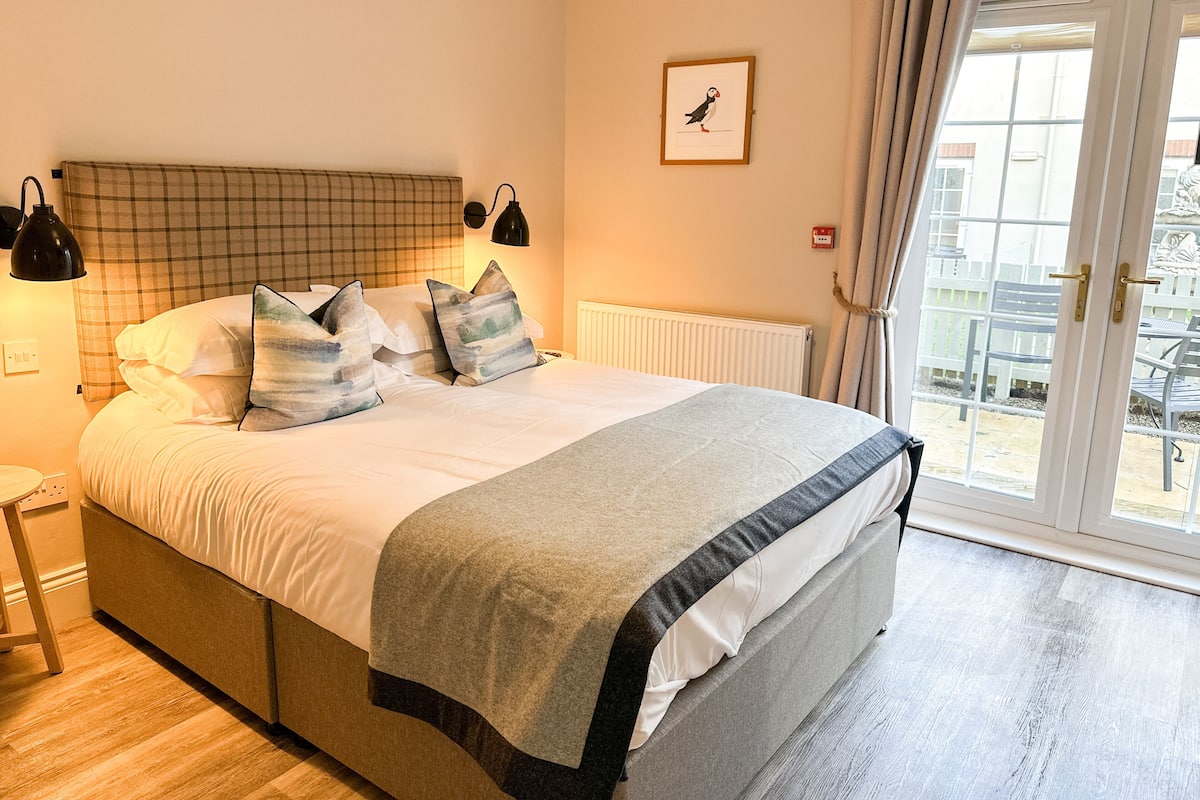Superior Double Room - Pet Friendly | Geluiddichte muren, gratis wifi, beddengoed
