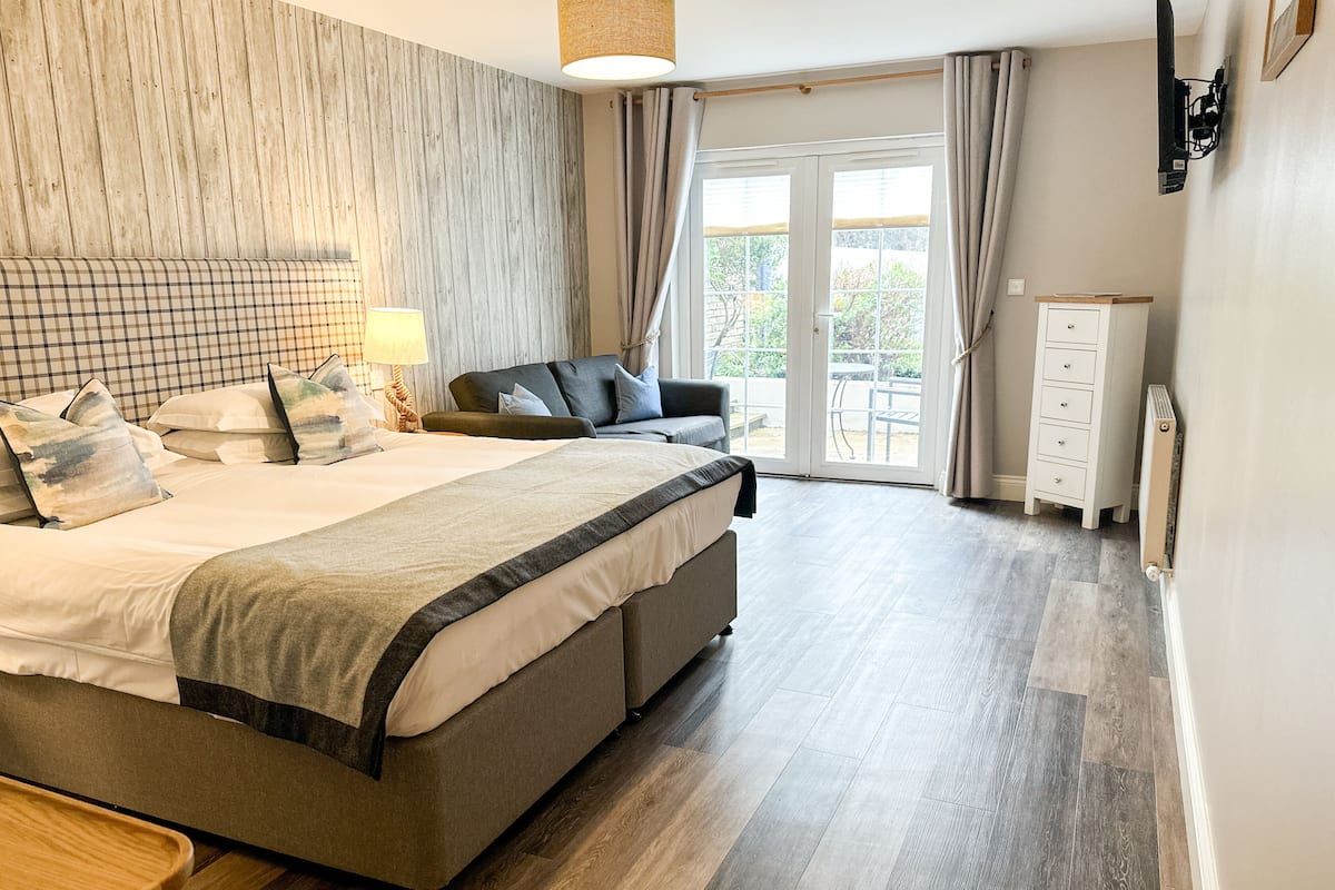 Accessible Room - Pet Friendly | Geluiddichte muren, gratis wifi, beddengoed