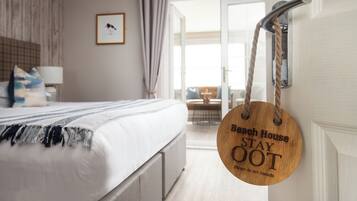 Executive Family Suite | Soundproofing, free WiFi, bed sheets
