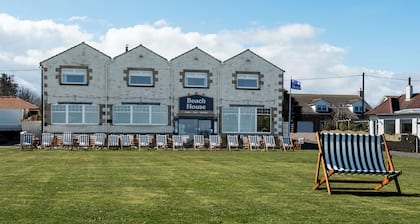Beach House Hotel