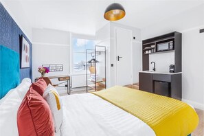 7 bedrooms, WiFi