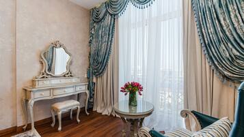 Superior Room | Premium bedding, memory-foam beds, minibar, in-room safe