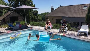 Piscine extérieure