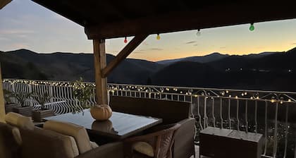 Villa dans les Cévennes - piscine privée chauffée