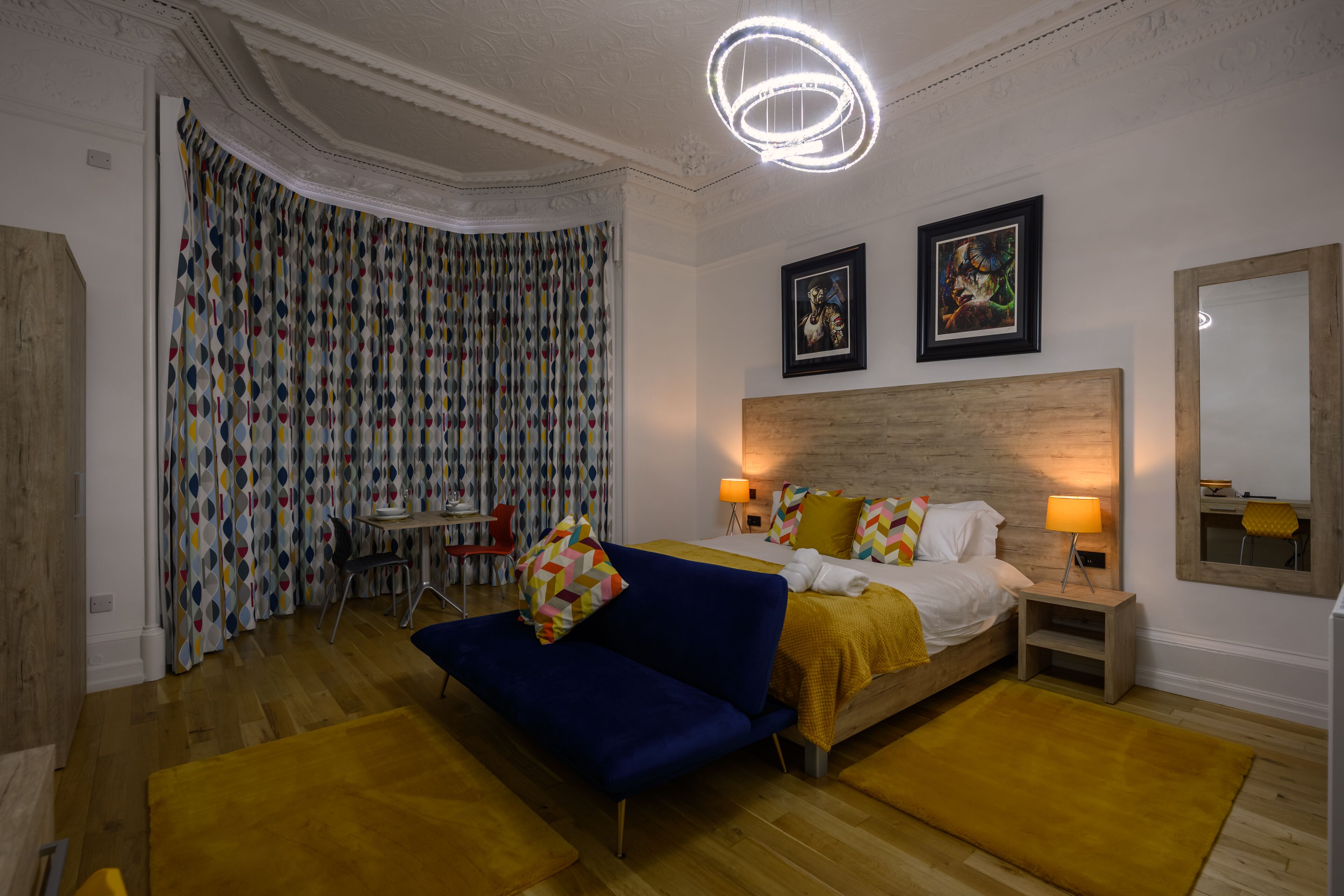 executive studio suite, 1 king bed, non smoking, river view | egyptian cotton sheets, premium bedding, pillow-top beds