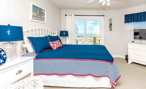 4 bedrooms, desk, iron/ironing board, free WiFi