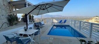 Luxury apartment in Crete with private pool, sea and mountain views.