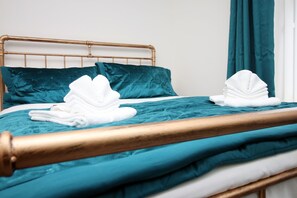 3 多间卧室、熨斗/熨衣板、免费 WiFi、床单