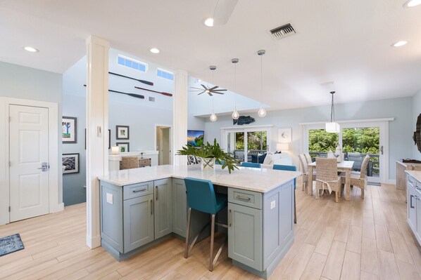 Dining - Anna Maria Escape! Pool, Spa, and Canal Views - Our Tern (Anna Maria)