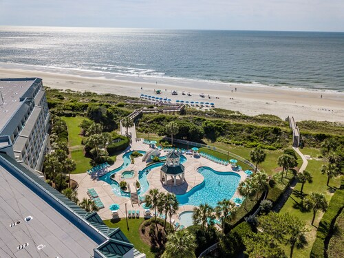 Bridgewater 106 Beautiful Renovated condo in Litchfield by the Sea!