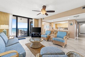 Smart TV, reproductor de DVD y libros