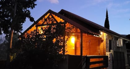 Stunning rental by the lake