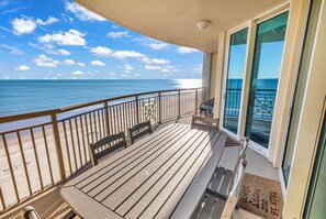 Outdoor dining - Beach Vacation at Luxury 4-Diamond Mar Vista w/King Bed, Lazy River, Hot Tubs (North Myrtle Beach)