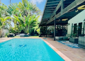 Piscine extérieure, piscine chauffée