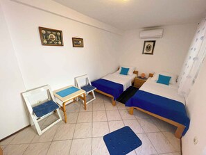 1 bedroom, WiFi - Studio with terrace and air conditioning (Jadranovo)