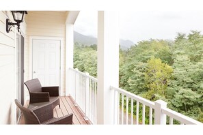 Property grounds - Great two bedroom villa by Loon Ski resort (Lincoln)