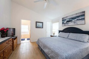 4 bedrooms, iron/ironing board, WiFi, bed sheets - Magical 4-Bed Villa w/ Private Pool, Game Room & More - Minutes from Disney Fun! (Kissimmee)