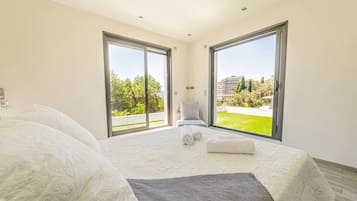 3 chambres, bureau, fer et planche Ă  repasser, Wi-Fi gratuit