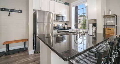 Downtown Waterview Condo at Edgewater