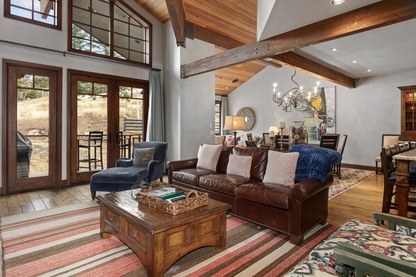 TV, fireplace, table tennis