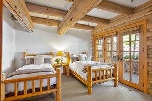 2 soverom, strykejern/-brett, wi-fi og sengetøy