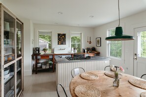 Dining - Modern Farmhouse With Expansive Catskills Views (Roscoe)