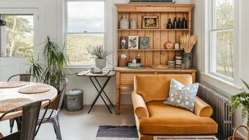 Smart TV, books