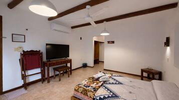 Blackout curtains, free WiFi, bed sheets