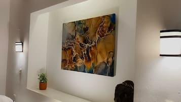 Habitación doble | Cortinas blackout, wifi gratis y ropa de cama