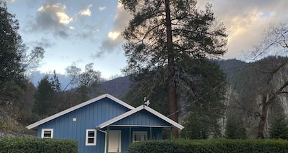 Charming Home with Beautiful Mountain Views