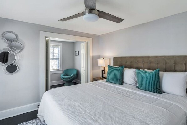 1 bedroom, iron/ironing board, free WiFi, bed sheets